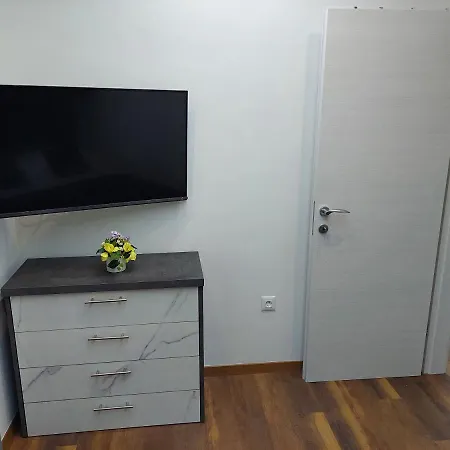 Antea شقة سبليت